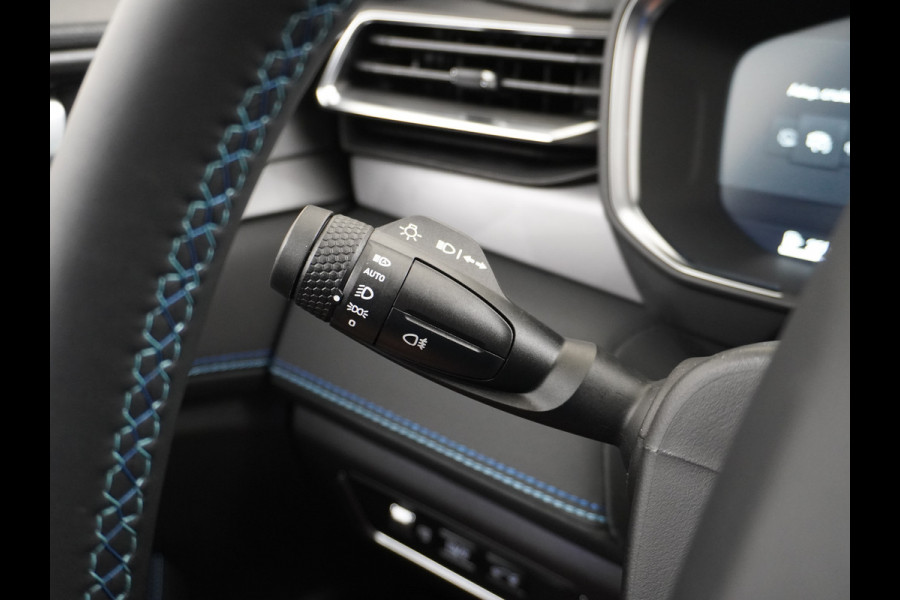 Lynk & Co 01 1.5 PHEV AUT-7 261pk Zwarte hemelbekleding Pano-Schuifdak Lmv 20" 360°Camera Apple Carplay Android Auto Adap.Cruise Navi Pdc Ecc Elek.Memory.Stoel File assistent Dodehoek detector Elektrisch bedienbare achterklep Rijstrooksensor Wifi Verkeersbord detectie 425Nm koppel 3,7kw laadvermogen €44.882 Nieuwprijs 1e Eigenaar Origineel NLse auto! Lynk & Co 01 1.5 PHEV AUT-7 261pk Zwarte hemelbekleding Pano-Schuifdak Lmv 20" 360°Camera Apple Carplay Android Auto Adap.Cruise Navi Pdc Ecc Elek.Memory.Stoel File assistent Dodehoek detector Elektrisch bedienbare achterklep Rijstrooksensor Wifi Verkeersbord detectie 425Nm koppel 3,7kw laadvermogen €44.882 Nieuwprijs 1e Eigenaar Origineel NLse auto!