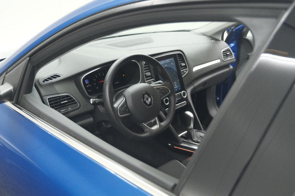 Renault MEGANE Estate TCe 140 EDC Techno | Trekhaak | Camera | Navigatie | 9.3 Inch Groot Scherm Renault MEGANE Estate TCe 140 EDC Techno | Trekhaak | Camera | Navigatie | 9.3 Inch Groot Scherm