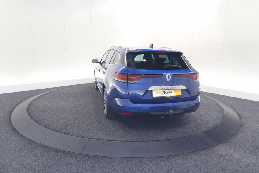Renault MEGANE Estate TCe 140 EDC Techno | Trekhaak | Camera | Navigatie | 9.3 Inch Groot Scherm Renault MEGANE Estate TCe 140 EDC Techno | Trekhaak | Camera | Navigatie | 9.3 Inch Groot Scherm