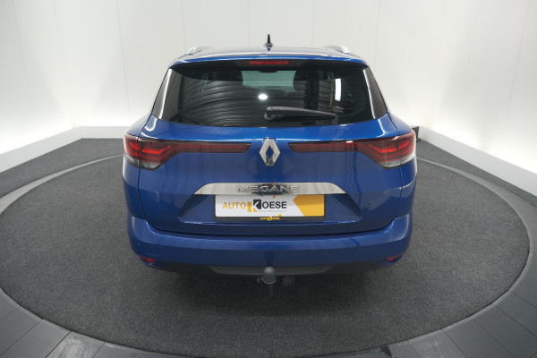 Renault MEGANE Estate TCe 140 EDC Techno | Trekhaak | Camera | Navigatie | 9.3 Inch Groot Scherm Renault MEGANE Estate TCe 140 EDC Techno | Trekhaak | Camera | Navigatie | 9.3 Inch Groot Scherm
