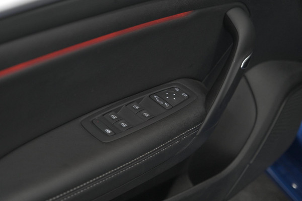 Renault MEGANE Estate TCe 140 EDC Techno | Trekhaak | Camera | Navigatie | 9.3 Inch Groot Scherm Renault MEGANE Estate TCe 140 EDC Techno | Trekhaak | Camera | Navigatie | 9.3 Inch Groot Scherm