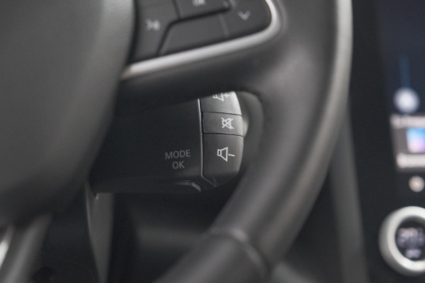 Renault MEGANE Estate TCe 140 EDC Techno | Trekhaak | Camera | Navigatie | 9.3 Inch Groot Scherm Renault MEGANE Estate TCe 140 EDC Techno | Trekhaak | Camera | Navigatie | 9.3 Inch Groot Scherm