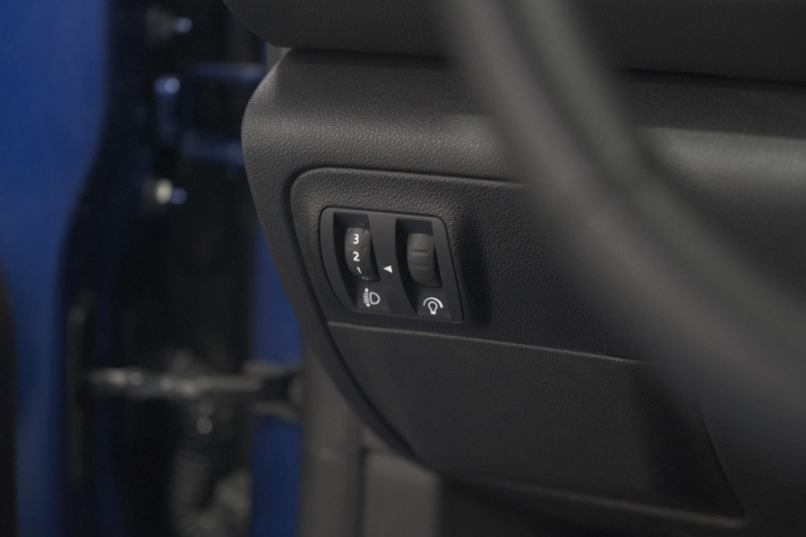 Renault MEGANE Estate TCe 140 EDC Techno | Trekhaak | Camera | Navigatie | 9.3 Inch Groot Scherm Renault MEGANE Estate TCe 140 EDC Techno | Trekhaak | Camera | Navigatie | 9.3 Inch Groot Scherm