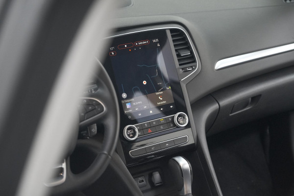 Renault MEGANE Estate TCe 140 EDC Techno | Trekhaak | Camera | Navigatie | 9.3 Inch Groot Scherm Renault MEGANE Estate TCe 140 EDC Techno | Trekhaak | Camera | Navigatie | 9.3 Inch Groot Scherm