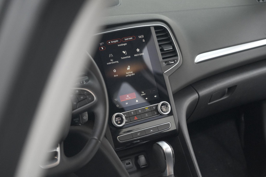 Renault MEGANE Estate TCe 140 EDC Techno | Trekhaak | Camera | Navigatie | 9.3 Inch Groot Scherm Renault MEGANE Estate TCe 140 EDC Techno | Trekhaak | Camera | Navigatie | 9.3 Inch Groot Scherm
