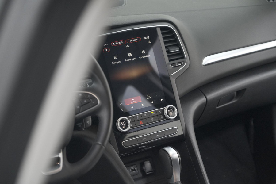 Renault MEGANE Estate TCe 140 EDC Techno | Trekhaak | Camera | Navigatie | 9.3 Inch Groot Scherm Renault MEGANE Estate TCe 140 EDC Techno | Trekhaak | Camera | Navigatie | 9.3 Inch Groot Scherm