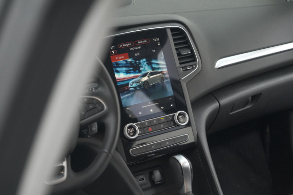 Renault MEGANE Estate TCe 140 EDC Techno | Trekhaak | Camera | Navigatie | 9.3 Inch Groot Scherm Renault MEGANE Estate TCe 140 EDC Techno | Trekhaak | Camera | Navigatie | 9.3 Inch Groot Scherm
