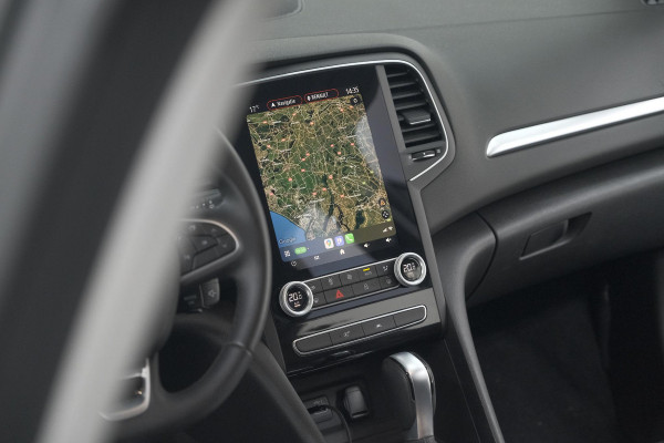 Renault MEGANE Estate TCe 140 EDC Techno | Trekhaak | Camera | Navigatie | 9.3 Inch Groot Scherm Renault MEGANE Estate TCe 140 EDC Techno | Trekhaak | Camera | Navigatie | 9.3 Inch Groot Scherm