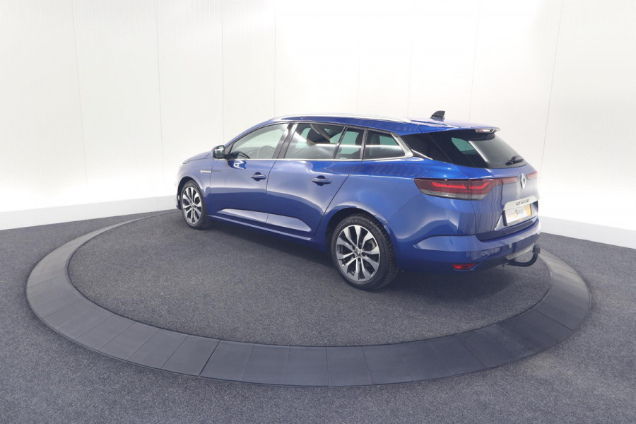 Renault MEGANE Estate TCe 140 EDC Techno | Trekhaak | Camera | Navigatie | 9.3 Inch Groot Scherm Renault MEGANE Estate TCe 140 EDC Techno | Trekhaak | Camera | Navigatie | 9.3 Inch Groot Scherm