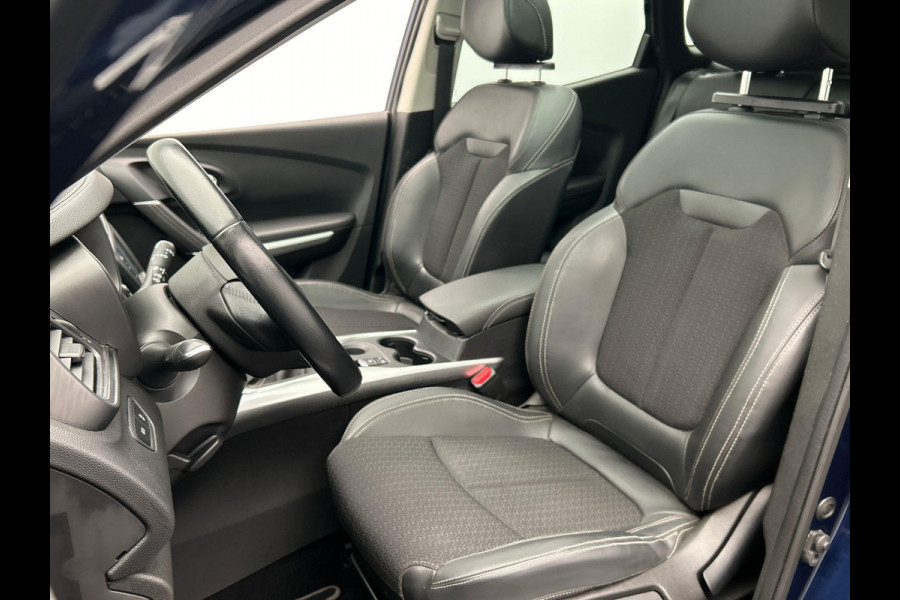 Renault Kadjar 1.6 TCe Intens 163PK Trekhaak Pano/dak Navigatie Origineel NL Renault Kadjar 1.6 TCe Intens 163PK Trekhaak Pano/dak Navigatie Origineel NL