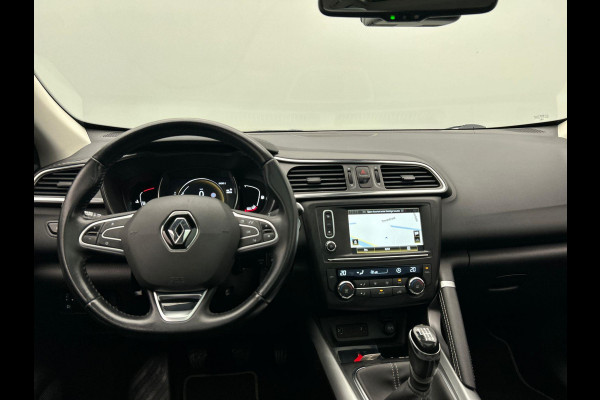 Renault Kadjar 1.6 TCe Intens 163PK Trekhaak Pano/dak Navigatie Origineel NL Renault Kadjar 1.6 TCe Intens 163PK Trekhaak Pano/dak Navigatie Origineel NL