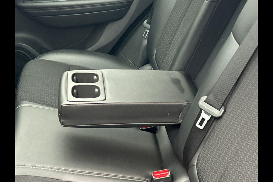 Renault Kadjar 1.6 TCe Intens 163PK Trekhaak Pano/dak Navigatie Origineel NL Renault Kadjar 1.6 TCe Intens 163PK Trekhaak Pano/dak Navigatie Origineel NL