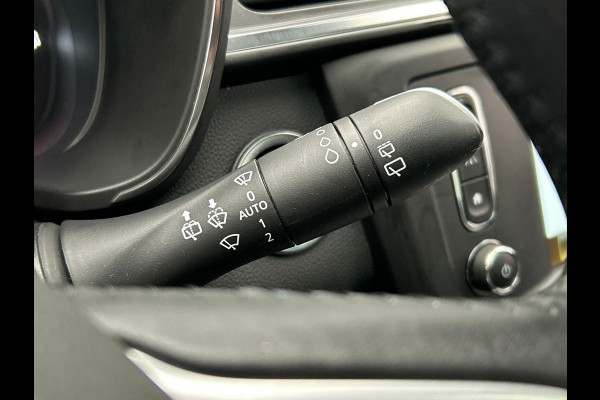 Renault Kadjar 1.6 TCe Intens 163PK Trekhaak Pano/dak Navigatie Origineel NL Renault Kadjar 1.6 TCe Intens 163PK Trekhaak Pano/dak Navigatie Origineel NL