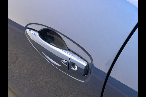 Renault Kadjar 1.6 TCe Intens 163PK Trekhaak Pano/dak Navigatie Origineel NL Renault Kadjar 1.6 TCe Intens 163PK Trekhaak Pano/dak Navigatie Origineel NL