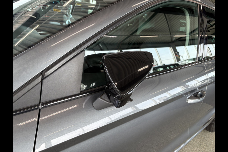 Seat Ibiza 1.0 TSi FR Business Intense CAMERA/LED/CARPLAY/NAVI/ADAPT.CRUISE/TREKHAAK Seat Ibiza 1.0 TSi FR Business Intense CAMERA/LED/CARPLAY/NAVI/ADAPT.CRUISE/TREKHAAK