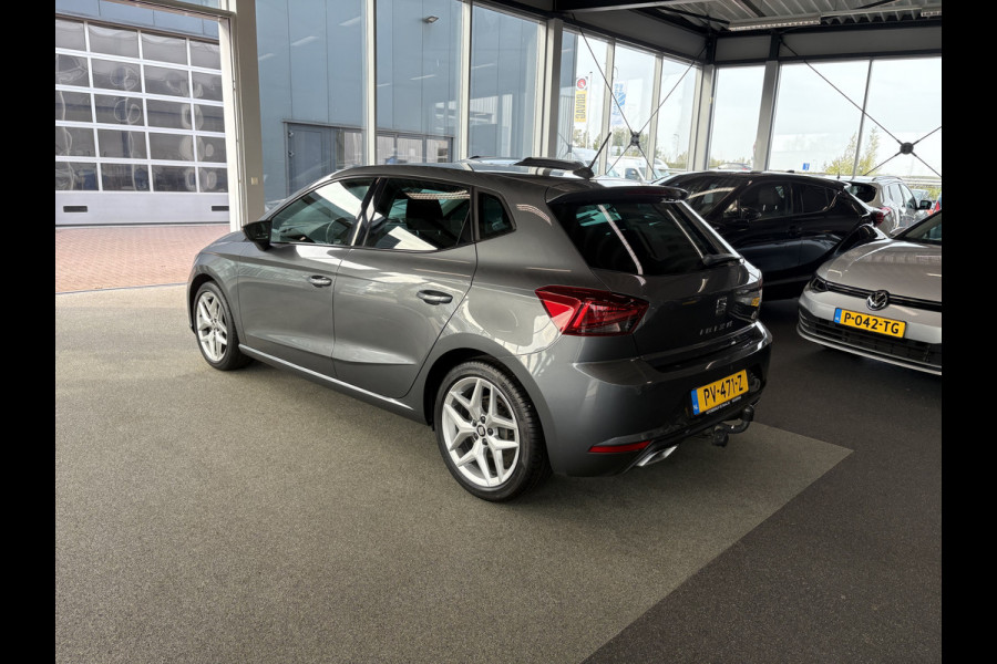 Seat Ibiza 1.0 TSi FR Business Intense CAMERA/LED/CARPLAY/NAVI/ADAPT.CRUISE/TREKHAAK Seat Ibiza 1.0 TSi FR Business Intense CAMERA/LED/CARPLAY/NAVI/ADAPT.CRUISE/TREKHAAK