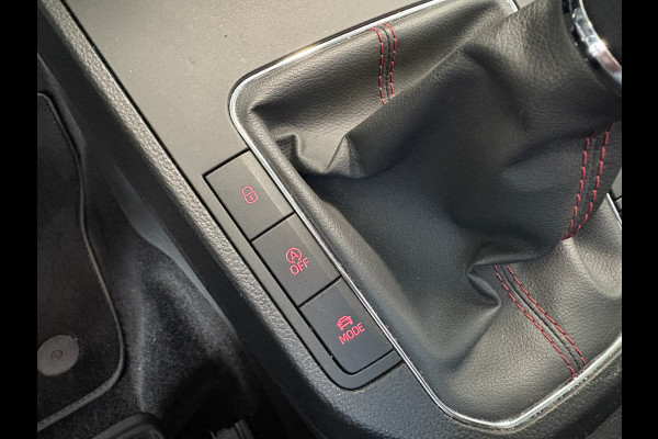 Seat Ibiza 1.0 TSi FR Business Intense CAMERA/LED/CARPLAY/NAVI/ADAPT.CRUISE/TREKHAAK Seat Ibiza 1.0 TSi FR Business Intense CAMERA/LED/CARPLAY/NAVI/ADAPT.CRUISE/TREKHAAK