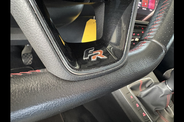 Seat Ibiza 1.0 TSi FR Business Intense CAMERA/LED/CARPLAY/NAVI/ADAPT.CRUISE/TREKHAAK Seat Ibiza 1.0 TSi FR Business Intense CAMERA/LED/CARPLAY/NAVI/ADAPT.CRUISE/TREKHAAK