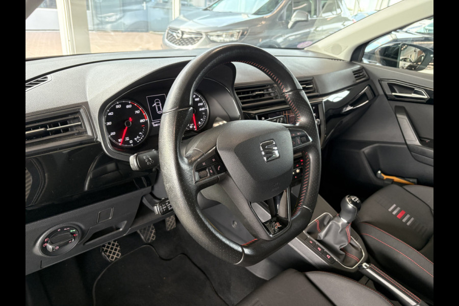 Seat Ibiza 1.0 TSi FR Business Intense CAMERA/LED/CARPLAY/NAVI/ADAPT.CRUISE/TREKHAAK Seat Ibiza 1.0 TSi FR Business Intense CAMERA/LED/CARPLAY/NAVI/ADAPT.CRUISE/TREKHAAK