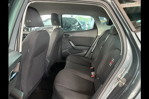 Seat Ibiza 1.0 TSi FR Business Intense CAMERA/LED/CARPLAY/NAVI/ADAPT.CRUISE/TREKHAAK Seat Ibiza 1.0 TSi FR Business Intense CAMERA/LED/CARPLAY/NAVI/ADAPT.CRUISE/TREKHAAK