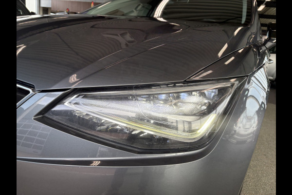 Seat Ibiza 1.0 TSi FR Business Intense CAMERA/LED/CARPLAY/NAVI/ADAPT.CRUISE/TREKHAAK Seat Ibiza 1.0 TSi FR Business Intense CAMERA/LED/CARPLAY/NAVI/ADAPT.CRUISE/TREKHAAK