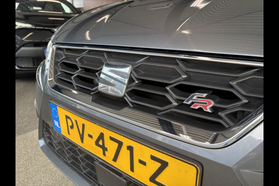 Seat Ibiza 1.0 TSi FR Business Intense CAMERA/LED/CARPLAY/NAVI/ADAPT.CRUISE/TREKHAAK Seat Ibiza 1.0 TSi FR Business Intense CAMERA/LED/CARPLAY/NAVI/ADAPT.CRUISE/TREKHAAK