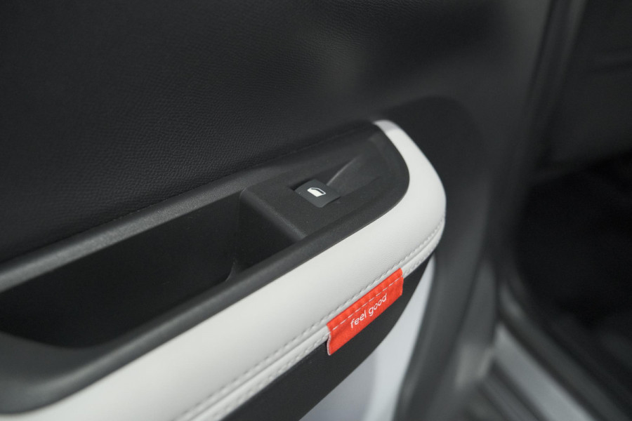 Citroën C3 Turbo 100pk Max | Nieuw Model | Camera | Navigatie | Apple Carplay | Parkeersensoren