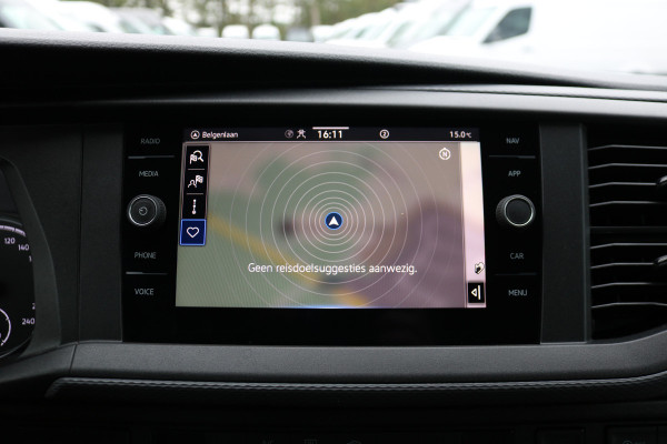 Volkswagen Transporter 2.0 TDI L1 H1 110pk Airco Navigatie Trekhaak