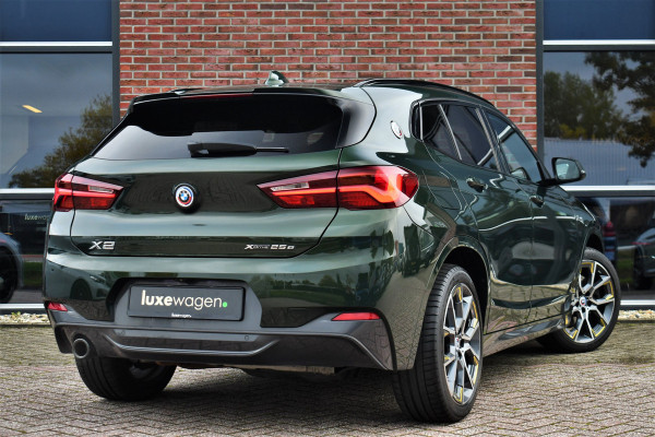 BMW X2 xDrive25e M-Sport Goldplay Pano ACC HUD Camera M-zetels