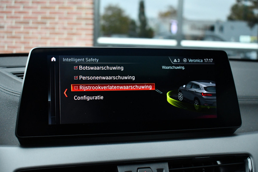 BMW X2 xDrive25e M-Sport Goldplay Pano ACC HUD Camera M-zetels