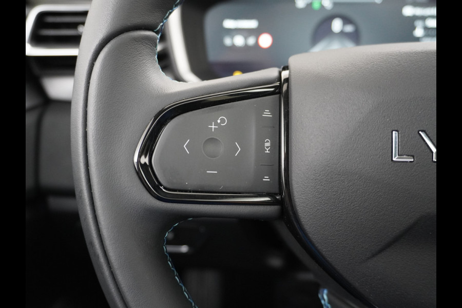 Lynk & Co 01 PHEV AUT-7 261pk Pano-Schuifdak Lmv 20" 360°Camera Apple Carplay Android Auto Adap.Cruise Navi Pdc Ecc Keyless Led Plug-In Hybri Elek.Memory.Stoel File assistent Dodehoek detector Elektrisch bedienbare achterklep Rijstrooksensor Wifi Verkeersbord detectie 425Nm koppel 3,7kw laadvermogen €41.882 Nieuwprijs 1e Eigenaar Origineel NLse auto! Lynk & Co 01 PHEV AUT-7 261pk Pano-Schuifdak Lmv 20" 360°Camera Apple Carplay Android Auto Adap.Cruise Navi Pdc Ecc Keyless Led Plug-In Hybri Elek.Memory.Stoel File assistent Dodehoek detector Elektrisch bedienbare achterklep Rijstrooksensor Wifi Verkeersbord detectie 425Nm koppel 3,7kw laadvermogen €41.882 Nieuwprijs 1e Eigenaar Origineel NLse auto!