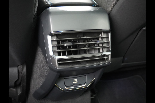 Lynk & Co 01 PHEV AUT-7 261pk Pano-Schuifdak Lmv 20" 360°Camera Apple Carplay Android Auto Adap.Cruise Navi Pdc Ecc Keyless Led Plug-In Hybri Elek.Memory.Stoel File assistent Dodehoek detector Elektrisch bedienbare achterklep Rijstrooksensor Wifi Verkeersbord detectie 425Nm koppel 3,7kw laadvermogen €41.882 Nieuwprijs 1e Eigenaar Origineel NLse auto! Lynk & Co 01 PHEV AUT-7 261pk Pano-Schuifdak Lmv 20" 360°Camera Apple Carplay Android Auto Adap.Cruise Navi Pdc Ecc Keyless Led Plug-In Hybri Elek.Memory.Stoel File assistent Dodehoek detector Elektrisch bedienbare achterklep Rijstrooksensor Wifi Verkeersbord detectie 425Nm koppel 3,7kw laadvermogen €41.882 Nieuwprijs 1e Eigenaar Origineel NLse auto!