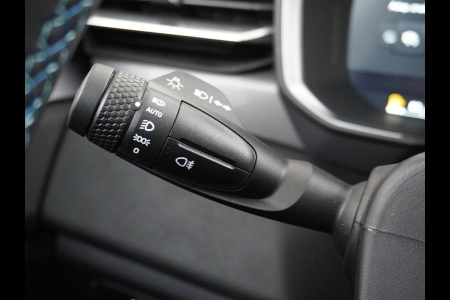 Lynk & Co 01 PHEV AUT-7 261pk Pano-Schuifdak Lmv 20" 360°Camera Apple Carplay Android Auto Adap.Cruise Navi Pdc Ecc Keyless Led Plug-In Hybri Elek.Memory.Stoel File assistent Dodehoek detector Elektrisch bedienbare achterklep Rijstrooksensor Wifi Verkeersbord detectie 425Nm koppel 3,7kw laadvermogen €41.882 Nieuwprijs 1e Eigenaar Origineel NLse auto! Lynk & Co 01 PHEV AUT-7 261pk Pano-Schuifdak Lmv 20" 360°Camera Apple Carplay Android Auto Adap.Cruise Navi Pdc Ecc Keyless Led Plug-In Hybri Elek.Memory.Stoel File assistent Dodehoek detector Elektrisch bedienbare achterklep Rijstrooksensor Wifi Verkeersbord detectie 425Nm koppel 3,7kw laadvermogen €41.882 Nieuwprijs 1e Eigenaar Origineel NLse auto!