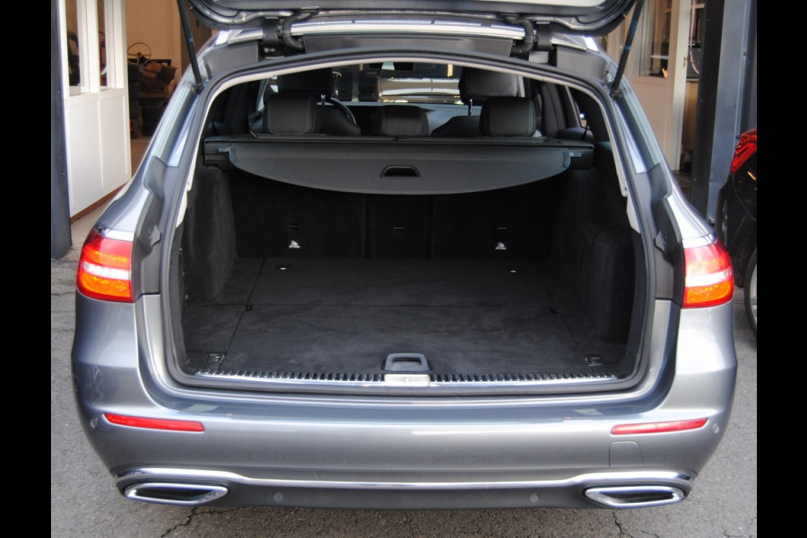 Mercedes-Benz E-Klasse Estate 220 d Premium Plus Mercedes-Benz E-Klasse Estate 220 d Premium Plus