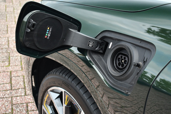 BMW X2 xDrive25e M-Sport Goldplay Pano ACC HUD Camera M-zetels