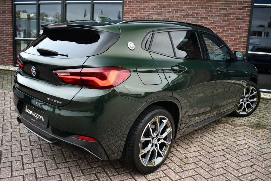 BMW X2 xDrive25e M-Sport Goldplay Pano ACC HUD Camera M-zetels
