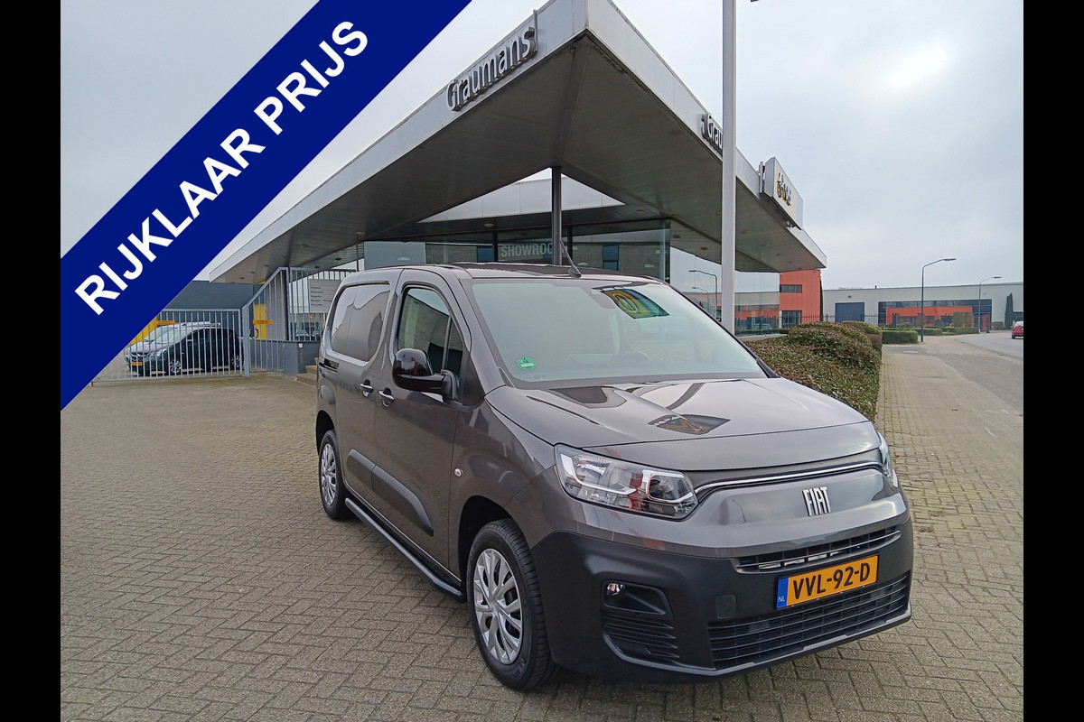 Fiat Doblò 1.5D 100pk L1 1000kg, 3-zitter, Airco, PDC, Camera, Trekhaak incl. 12 mnd BOVAG-garantie Fiat Doblò 1.5D 100pk L1 1000kg, 3-zitter, Airco, PDC, Camera, Trekhaak incl. 12 mnd BOVAG-garantie