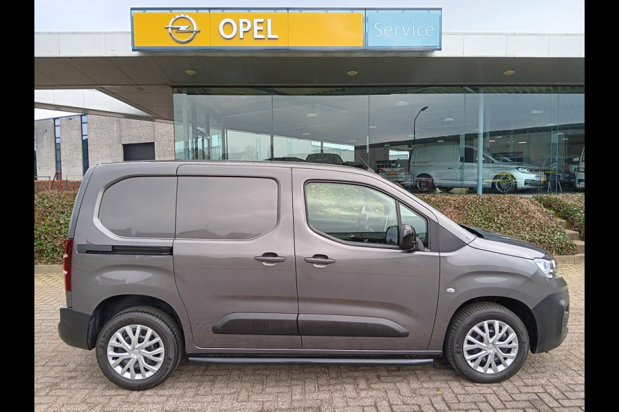 Fiat Doblò 1.5D 100pk L1 1000kg, 3-zitter, Airco, PDC, Camera, Trekhaak incl. 12 mnd BOVAG-garantie Fiat Doblò 1.5D 100pk L1 1000kg, 3-zitter, Airco, PDC, Camera, Trekhaak incl. 12 mnd BOVAG-garantie