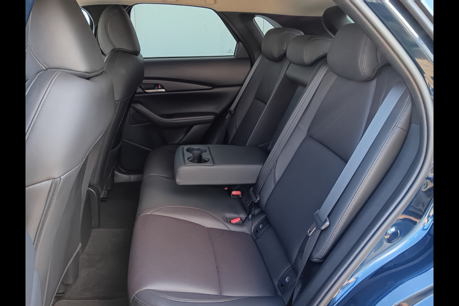 Mazda CX-30 2.0 e-SkyActiv M Hybrid 150PK Luxury AUTOMAAT, Leder, Navi, Clima, Head-up, etc. incl. 12 MND BOVAGGARANTIE Mazda CX-30 2.0 e-SkyActiv M Hybrid 150PK Luxury AUTOMAAT, Leder, Navi, Clima, Head-up, etc. incl. 12 MND BOVAGGARANTIE