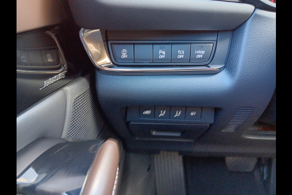 Mazda CX-30 2.0 e-SkyActiv M Hybrid 150PK Luxury AUTOMAAT, Leder, Navi, Clima, Head-up, etc. incl. 12 MND BOVAGGARANTIE Mazda CX-30 2.0 e-SkyActiv M Hybrid 150PK Luxury AUTOMAAT, Leder, Navi, Clima, Head-up, etc. incl. 12 MND BOVAGGARANTIE