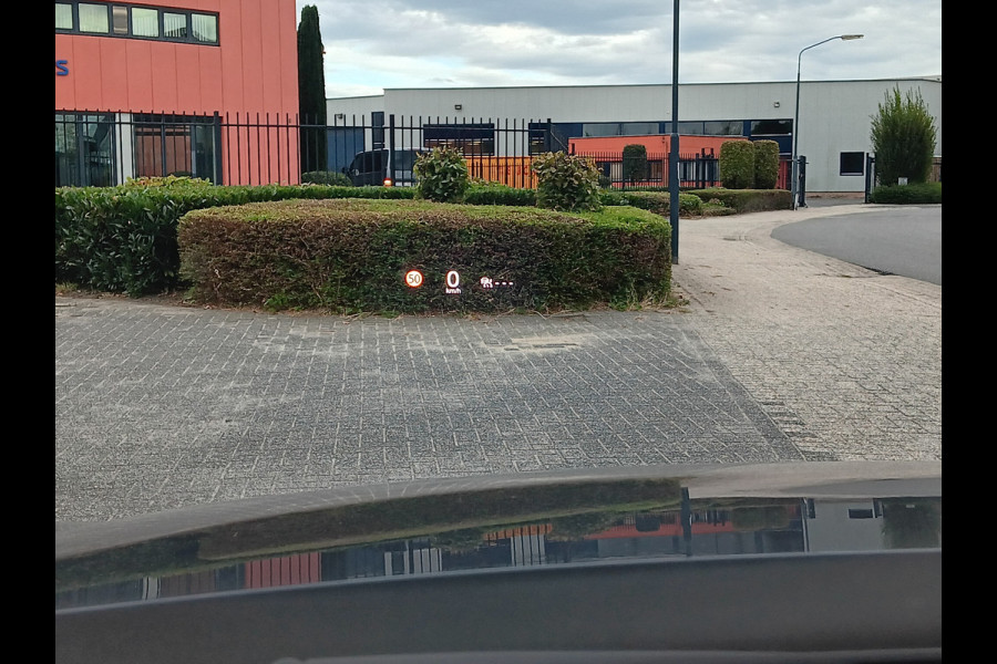 Mazda CX-30 2.0 e-SkyActiv M Hybrid 150PK Luxury AUTOMAAT, Leder, Navi, Clima, Head-up, etc. incl. 12 MND BOVAGGARANTIE Mazda CX-30 2.0 e-SkyActiv M Hybrid 150PK Luxury AUTOMAAT, Leder, Navi, Clima, Head-up, etc. incl. 12 MND BOVAGGARANTIE