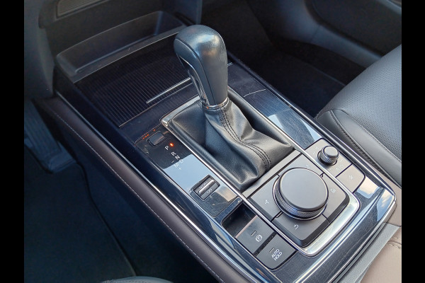 Mazda CX-30 2.0 e-SkyActiv M Hybrid 150PK Luxury AUTOMAAT, Leder, Navi, Clima, Head-up, etc. incl. 12 MND BOVAGGARANTIE Mazda CX-30 2.0 e-SkyActiv M Hybrid 150PK Luxury AUTOMAAT, Leder, Navi, Clima, Head-up, etc. incl. 12 MND BOVAGGARANTIE