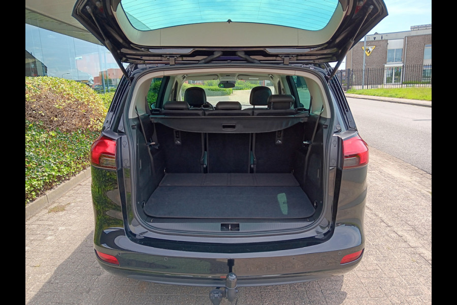 Opel Zafira 1.4 Turbo 140PK Innovation 7-zitter, AUTOMAAT, Airco, Navi, Camera, PDC etc. incl. 12 mnd BOVAG Opel Zafira 1.4 Turbo 140PK Innovation 7-zitter, AUTOMAAT, Airco, Navi, Camera, PDC etc. incl. 12 mnd BOVAG