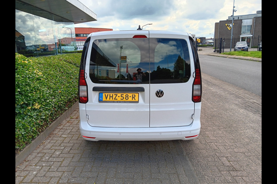 Volkswagen Caddy Cargo 2.0 TDI 102PK Comfort, SPORTSTOELEN, AIRCO, NAVIGATIE, 18" LMV, incl. 12 MND BOVAGGARANTIE Uniek! Volkswagen Caddy Cargo 2.0 TDI 102PK Comfort, SPORTSTOELEN, AIRCO, NAVIGATIE, 18" LMV, incl. 12 MND BOVAGGARANTIE Uniek!