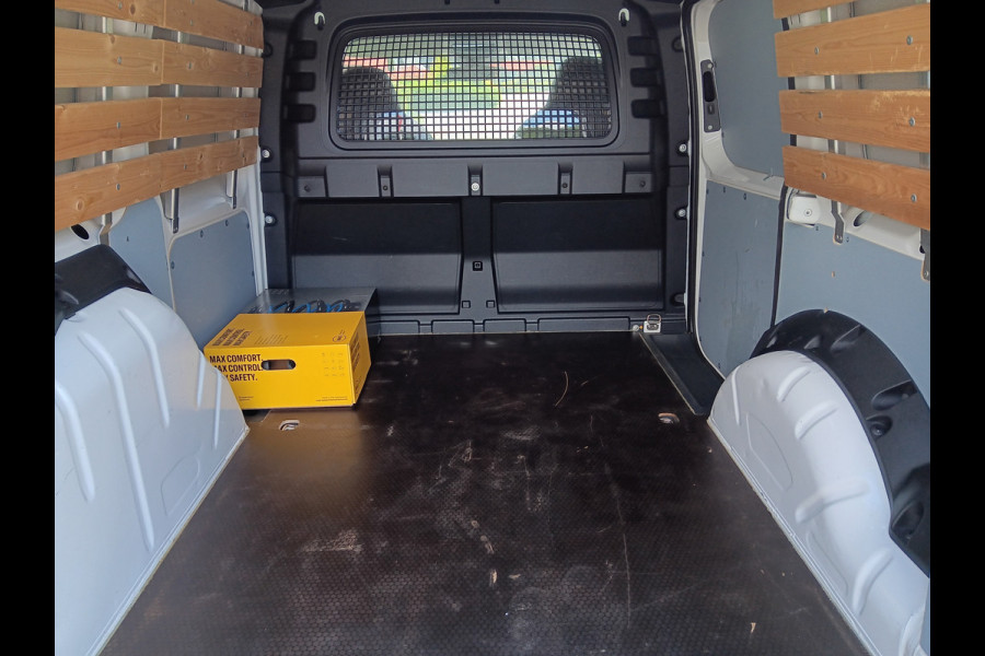 Volkswagen Caddy Cargo 2.0 TDI 102PK Comfort, SPORTSTOELEN, AIRCO, NAVIGATIE, 18" LMV, incl. 12 MND BOVAGGARANTIE Uniek! Volkswagen Caddy Cargo 2.0 TDI 102PK Comfort, SPORTSTOELEN, AIRCO, NAVIGATIE, 18" LMV, incl. 12 MND BOVAGGARANTIE Uniek!