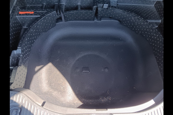 Opel Mokka X 1.4 Turbo Innovation, 18" LMV / NAVIGATIE / CAMERA / AIRCO / PDC / incl. 12 MND BOVAGGARANTIE Opel Mokka X 1.4 Turbo Innovation, 18" LMV / NAVIGATIE / CAMERA / AIRCO / PDC / incl. 12 MND BOVAGGARANTIE