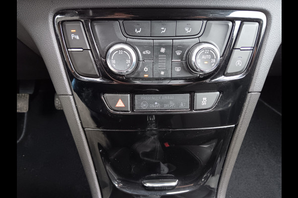 Opel Mokka X 1.4 Turbo Innovation, 18" LMV / NAVIGATIE / CAMERA / AIRCO / PDC / incl. 12 MND BOVAGGARANTIE Opel Mokka X 1.4 Turbo Innovation, 18" LMV / NAVIGATIE / CAMERA / AIRCO / PDC / incl. 12 MND BOVAGGARANTIE