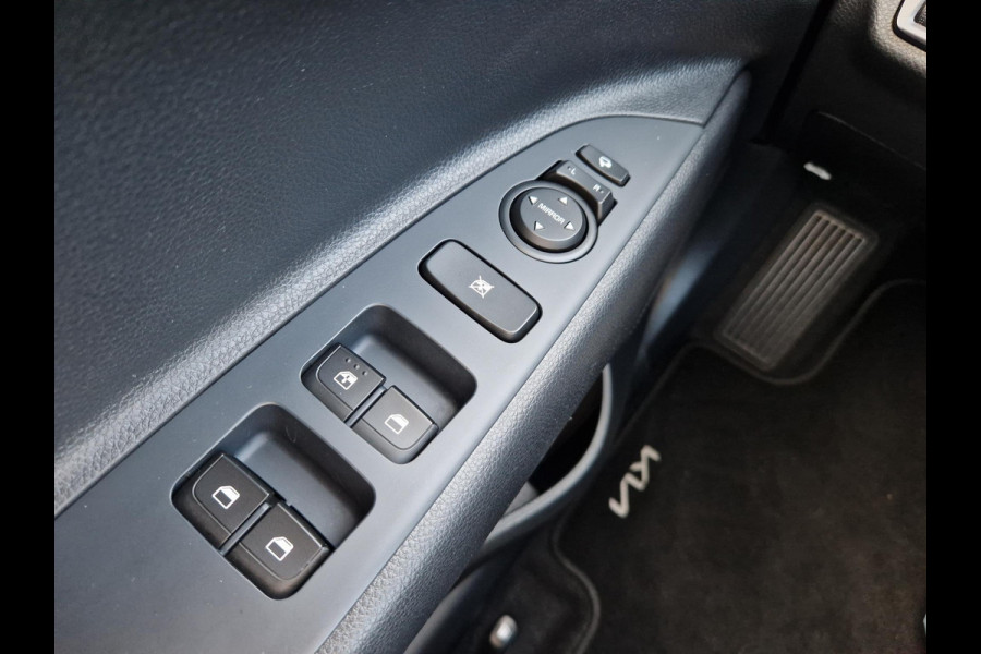 Kia Stonic 1.0 T-GDi MHEV DynamicPlusLine | Stoelverwarming | Key-Less | Regensensor | Clima | Navi |