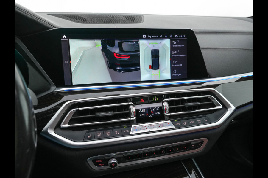 BMW X5 M50d High Executive M-Sportpack Aut. *PANO | HEAD-UP | DESIGN-LEATHER | LASER-LIGHT | TOP-VIEW | HARMAN/KARDON | MEMORY-PACK | DIGI-COCKPIT | DAB+ | HEATED-COMFORTSEATS | NAVI-FULLMAP | KEYLESS | TOWBAR | 21''ALU*