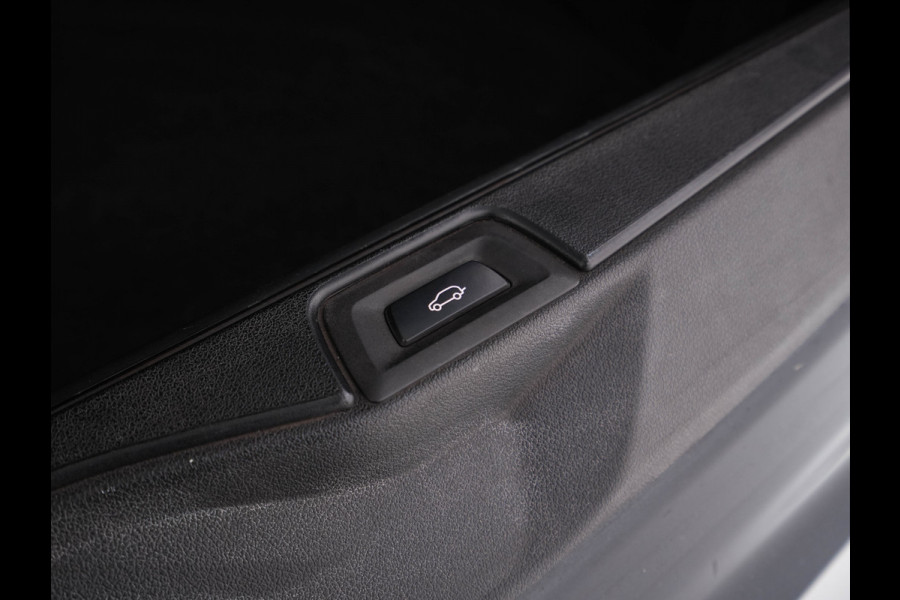 BMW X5 M50d High Executive M-Sportpack Aut. *PANO | HEAD-UP | DESIGN-LEATHER | LASER-LIGHT | TOP-VIEW | HARMAN/KARDON | MEMORY-PACK | DIGI-COCKPIT | DAB+ | HEATED-COMFORTSEATS | NAVI-FULLMAP | KEYLESS | TOWBAR | 21''ALU*